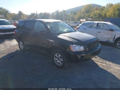 JTEGF21A530****** 2003 Toyota Highlander