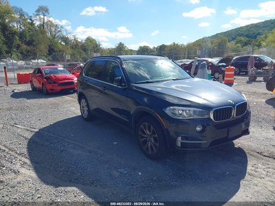 5UXKR0C59G0****** 2016 BMW X5