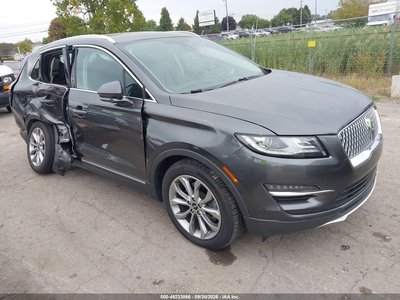 5LMCJ2C96KU****** 2019 Lincoln MKC