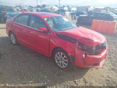 3VWDX7AJ8DM****** 2013 Volkswagen Jetta