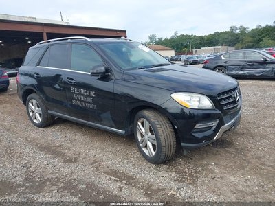 4JGDA5HB0DA****** 2013 Mercedes-Benz ML 350