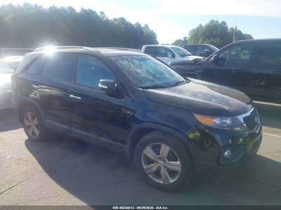 5XYKU4A63DG****** 2013 Kia Sorento