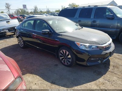 JHMCR6F54HC****** 2017 Honda Accord Hybrid
