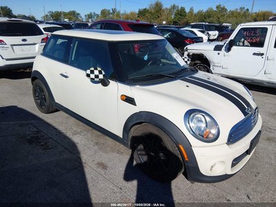 WMWSU3C56DT****** 2013 MINI Hardtop