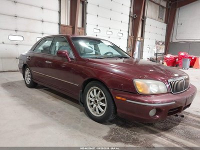 KMHFU45E42A****** 2002 Hyundai XG