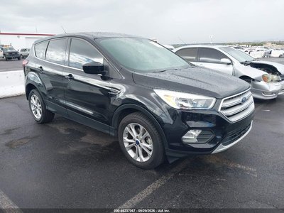 1FMCU0GD1KU****** 2019 Ford Escape