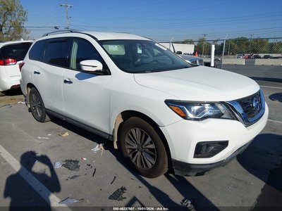 5N1DR2MN8JC****** 2018 Nissan Pathfinder