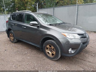 2T3RFREV7EW****** 2014 Toyota RAV4