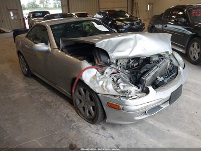 WDBKK49F83F****** 2003 Mercedes-Benz Slk 230