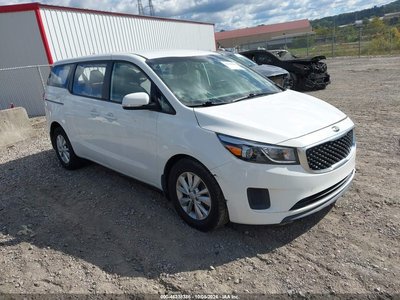 KNDMA5C1XH6****** 2017 Kia Sedona