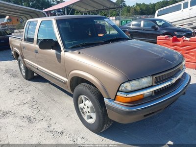 1GCDT13W82K****** 2002 Chevrolet S-10
