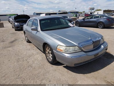 1LNHM82W26Y****** 2006 Lincoln Town Car
