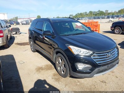 KM8SMDHFXGU****** 2016 Hyundai Santa Fe