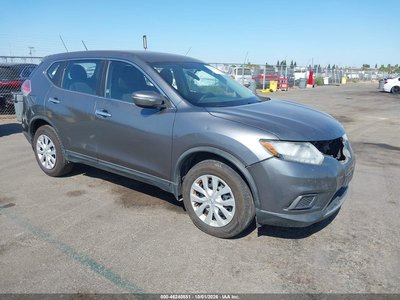 KNMAT2MTXFP****** 2015 Nissan Rogue