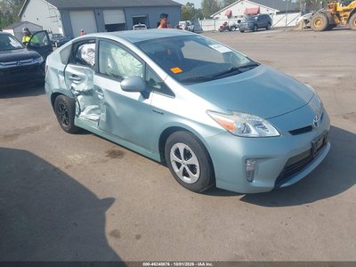 JTDKN3DU9F1****** 2015 Toyota Prius