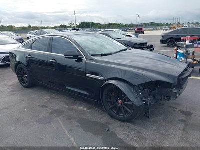 SAJWA1CZ5F8****** 2015 Jaguar XJ-Series