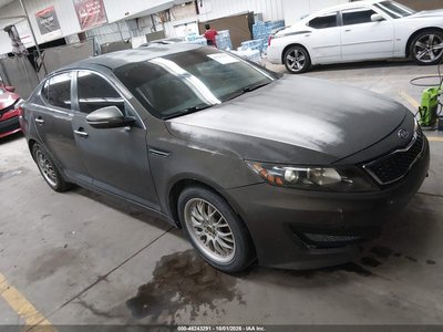 KNAGM4A79B5****** 2011 Kia Optima