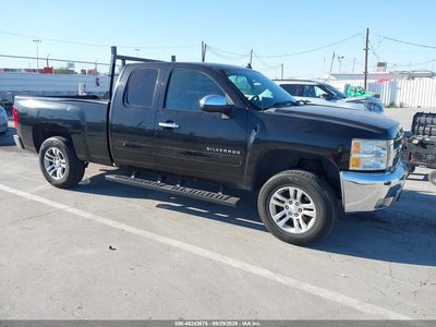 1GCRCSE07DZ****** 2013 Chevrolet Silverado 1500