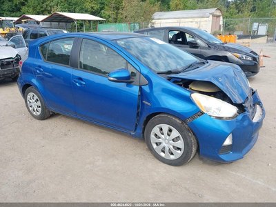 JTDKDTB38E1****** 2014 Toyota Prius C