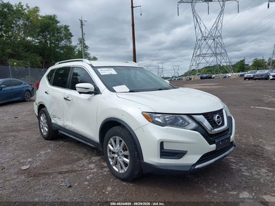 KNMAT2MV5HP****** 2017 Nissan Rogue