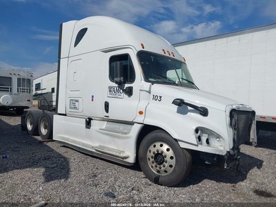 3AKJGLDR0JS****** 2018 Freightliner Cascadia 125