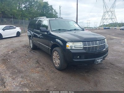 5LMJJ3J56BE****** 2011 Lincoln Navigator