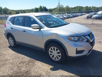 KNMAT2MV1HP****** 2017 Nissan Rogue