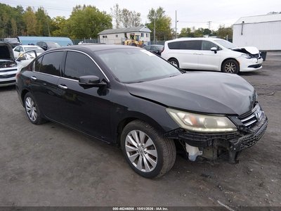 1HGCR3F85FA****** 2015 Honda Accord