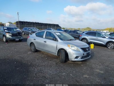 3N1CN7AP9CL****** 2012 Nissan Versa