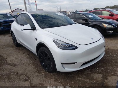 5YJYGDEE1MF****** 2021 Tesla Model Y