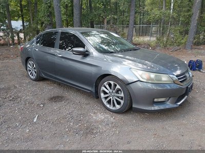 1HGCR2F56DA****** 2013 Honda Accord