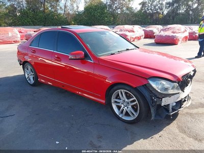 WDDGF4HBXEA****** 2014 Mercedes-Benz C-Class