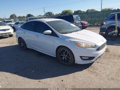 1FADP3F28FL****** 2015 Ford Focus
