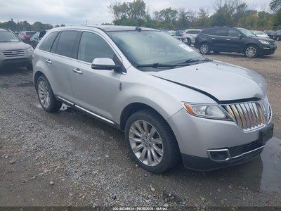 2LMDJ8JK4DB****** 2013 Lincoln MKX