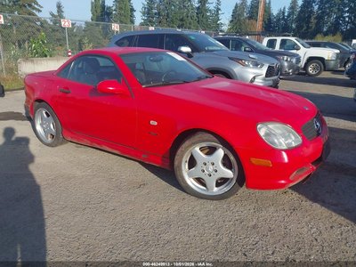 WDBKK47F5XF****** 1999 Mercedes-Benz SLK-Class