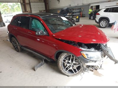 WDC0G4KB3JV****** 2018 Mercedes-Benz Glc 300