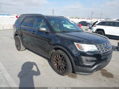 1FM5K7BH1HG****** 2017 Ford Explorer