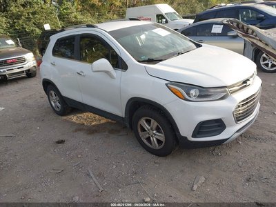 KL7CJPSB8JB****** 2018 Chevrolet Trax