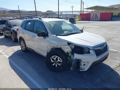 JF2SKAJC5LH****** 2020 Subaru Forester