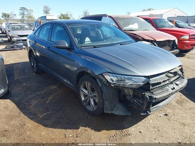 3VW7M7BU4RM****** 2024 Volkswagen Jetta