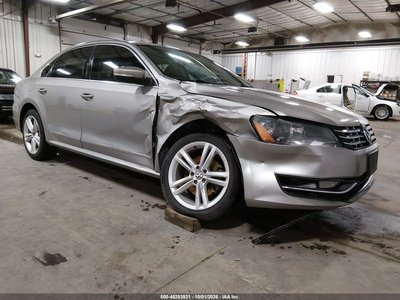 1VWCN7A37EC****** 2014 Volkswagen Passat
