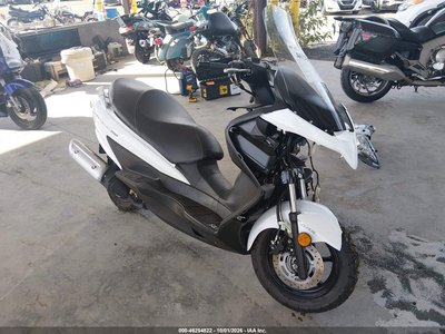 MLCCH41A6L1****** 2020 Suzuki Uh200