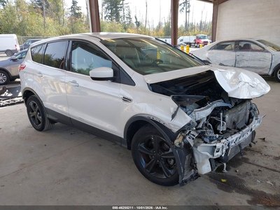 1FMCU0GX2EU****** 2014 Ford Escape
