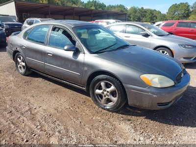 1FAFP55S34G****** 2004 Ford Taurus