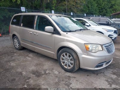 2C4RC1BG6FR****** 2015 Chrysler Town & Country