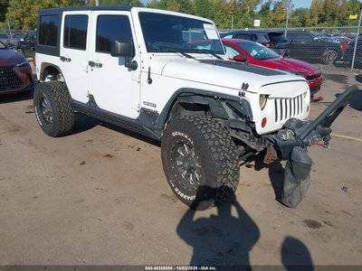 1C4BJWDG3CL****** 2012 Jeep Wrangler