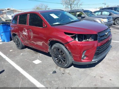 5TDJZRFH5KS****** 2019 Toyota Highlander