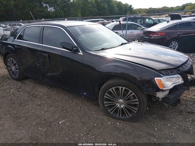 2C3CCAJT6CH****** 2012 Chrysler 300