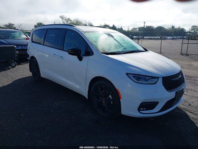 2C4RC1GG0SR****** 2025 Chrysler Pacifica