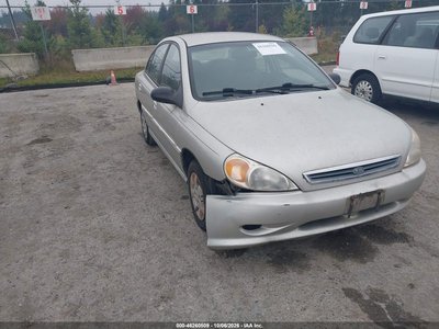 KNADC123316****** 2001 Kia Rio